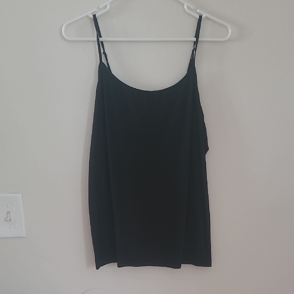 Time and Tru Black Sleeveless Camisole Top